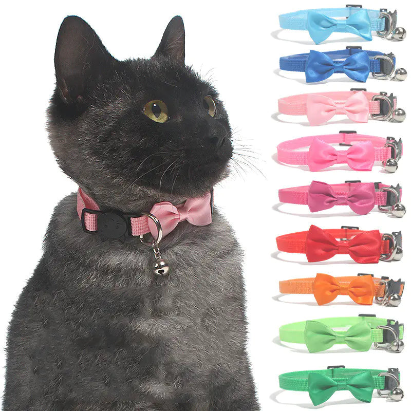 Nylon Pet Collar with Bell and Bow Design