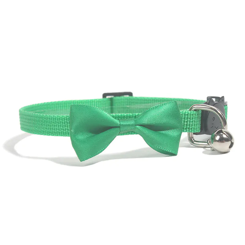 Nylon Pet Collar with Bell and Bow Design