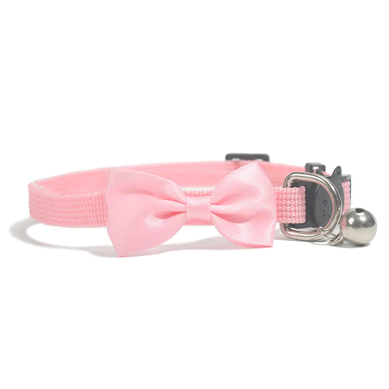 Nylon Pet Collar with Bell and Bow Design